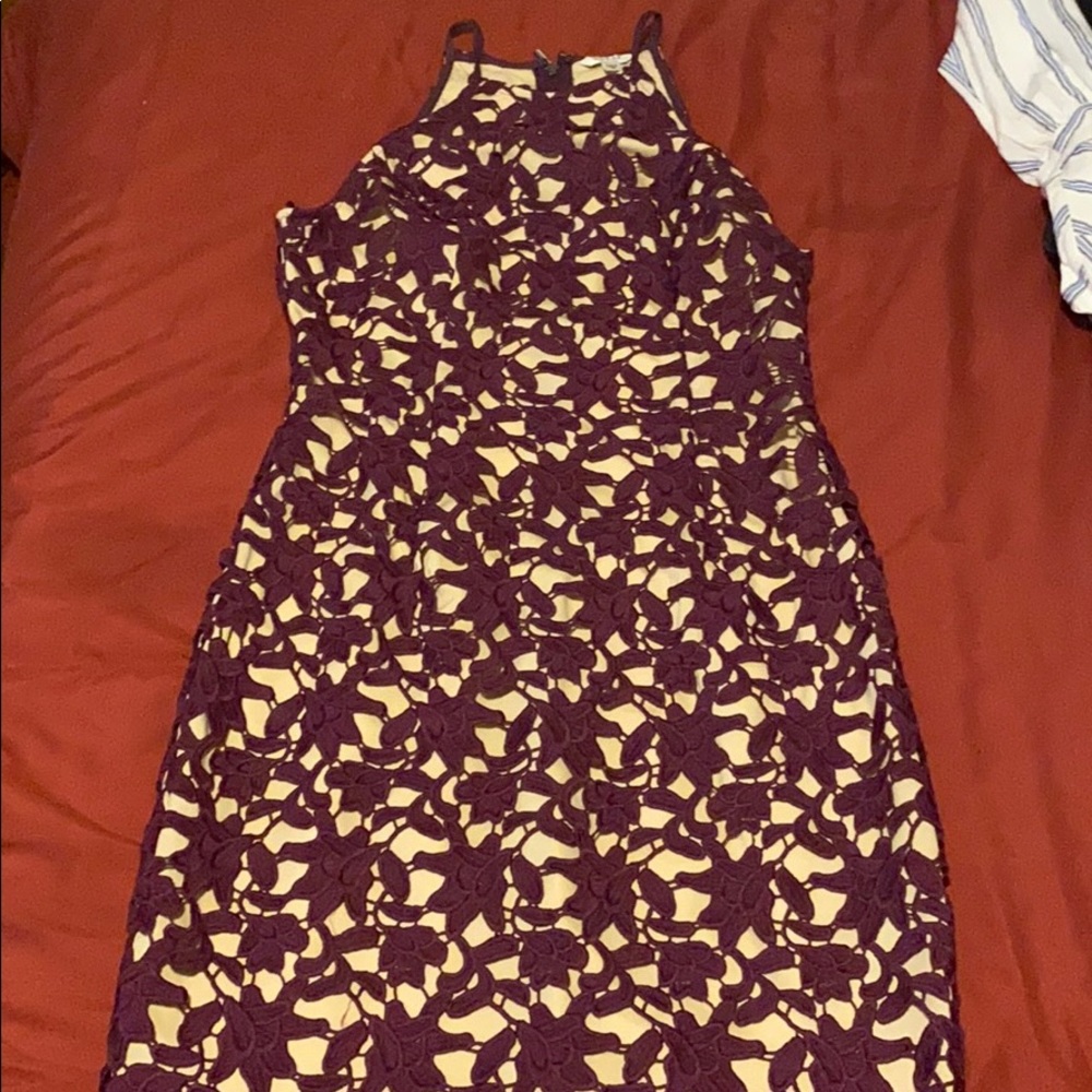 Beautiful purple lace Guess dress!